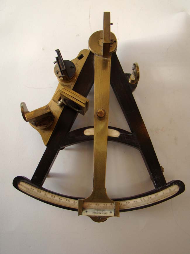 A diminutive ebony framed mariner's octant circa 1815-1835 possibly used aboard the Trident, a whaling ship from New Bedford. — image 5